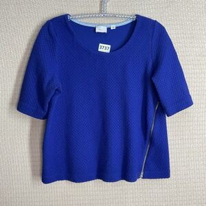Postmark‎ Textured Zip Top Women's Size Medium Blue Short Sleeve Anthropologie